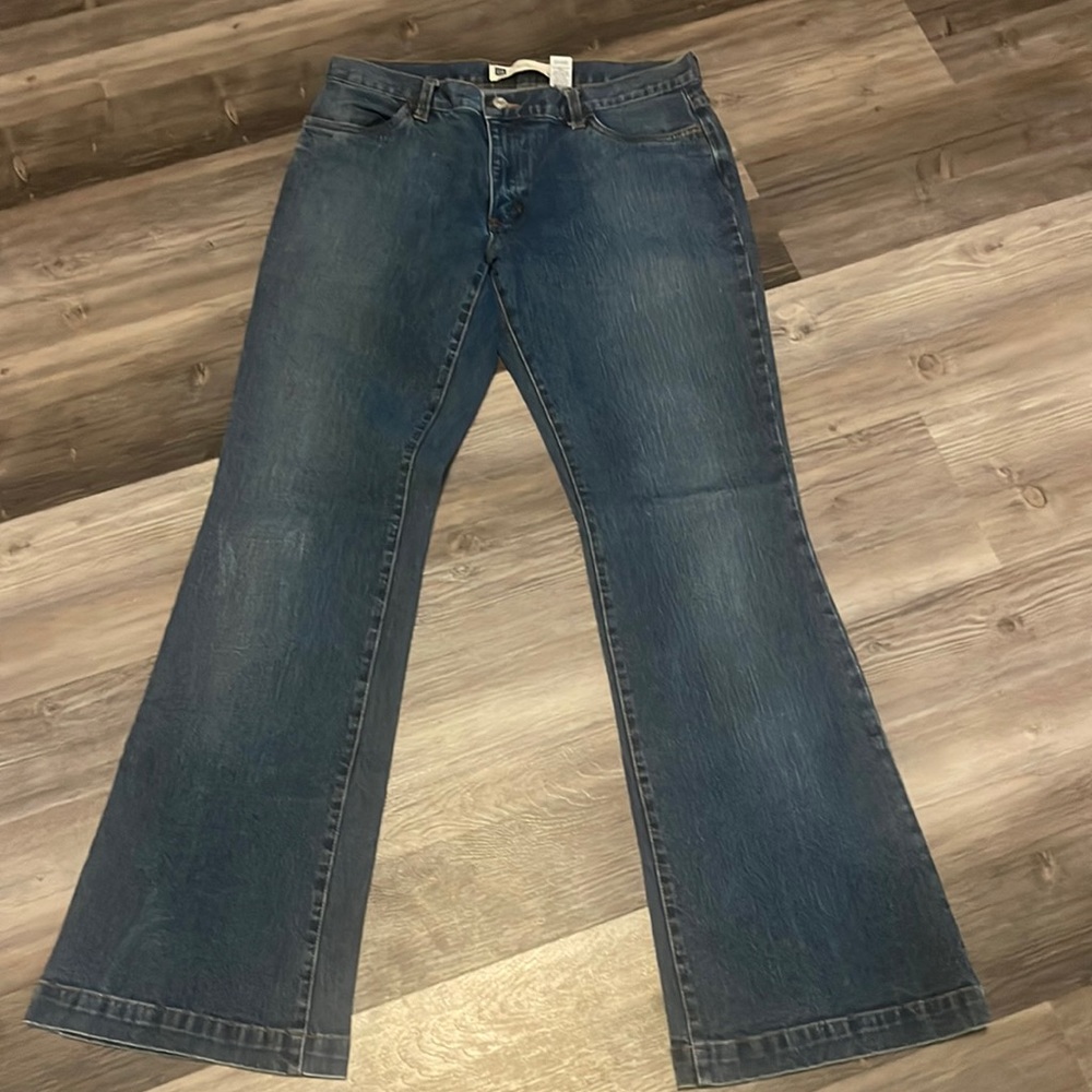 Gap long and lean stretch jeans size 12 regular.